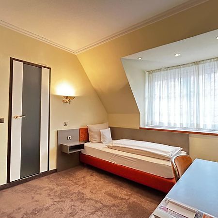 וורנדורף Hotel Im Engel מראה חיצוני תמונה